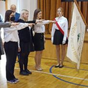 Zdjęcie - Ślubowanie klas pierwszych (październik 2021 r.)